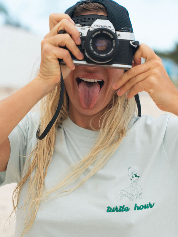 TURTLE HOUR TEE MINT